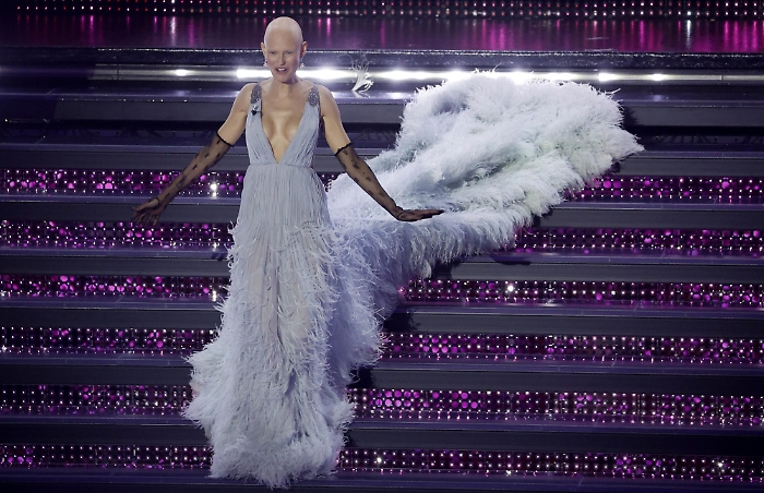 1739393429_722e5eb8fddaf4835a92