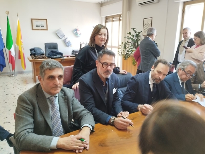 La Piana, Passanisi e Lercara durante la firma di oggi pomeriggio