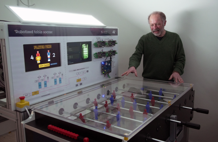 Calcio balilla robotico Stm