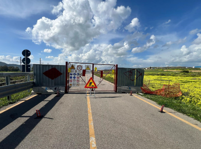 Sferro, chiuso tratto della statale