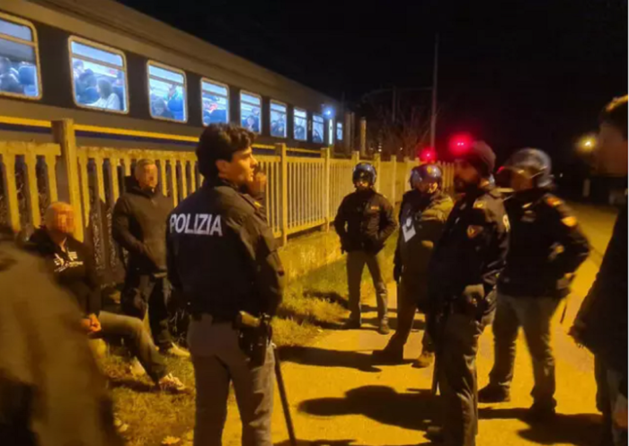 Assaltato treno tifosi del Venezia