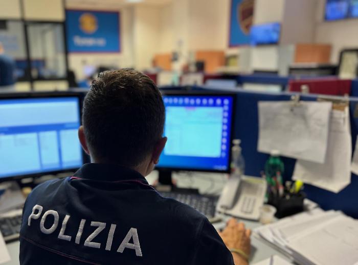 Truffa al telefono del falso incidente ma l'anziana avverte la figlia e fa arrestare due "corrieri"