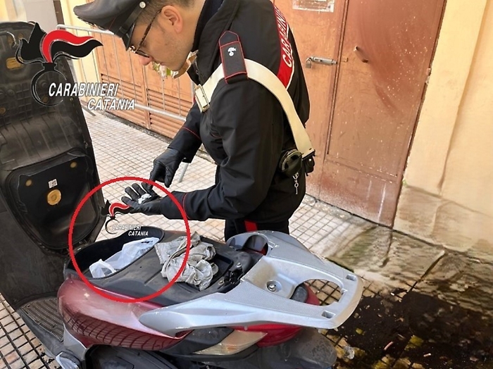 Pusher arrestato a Catania