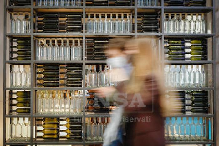 1743934202_7f17753444bf913fd0ba