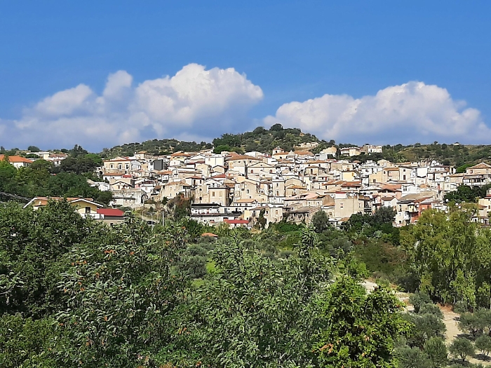 1744188630_f291b3a357085755e8b9