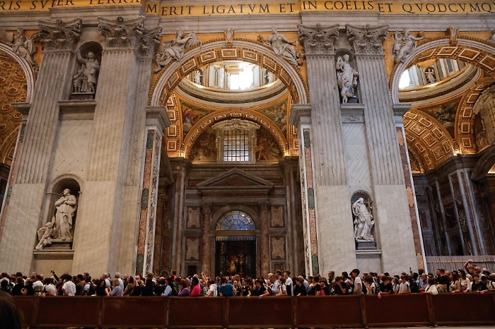 1745417743_71964be7d3adad232682