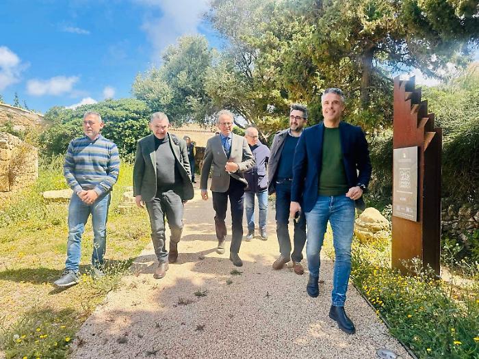 491383621_1249187800547733_4755563886492606669_n