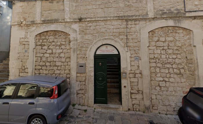 Scuola Stagno D'Alcontres