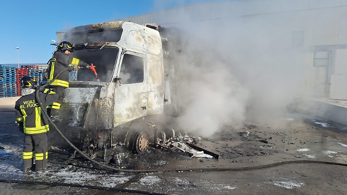 WhatsApp Image 2025-04-25 at 10.22.24