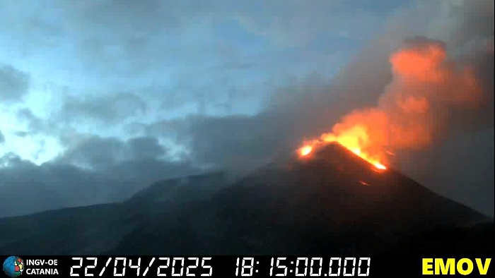 etna1_3750c9