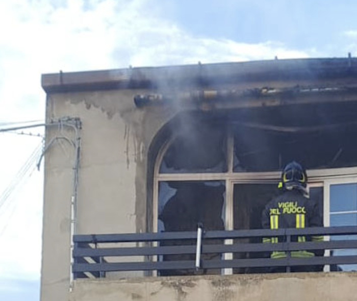 incendio abitazione vittoria