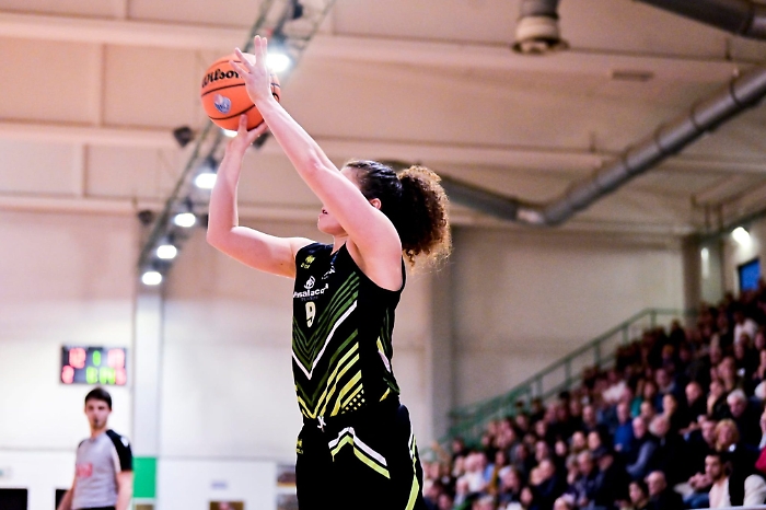 ramona tomasoni broni