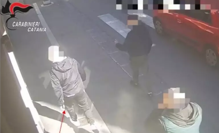 Sequestro, rapina e aggressione a Belpasso