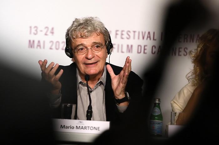 1748090101_beb1a45df9fb6781056f