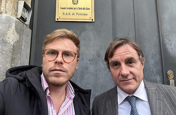 da sinistra Ismaele La Vardera, Francesco Caronia