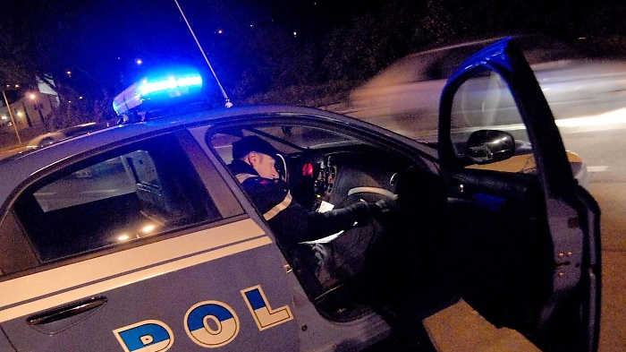 Controlli polizia volante notte