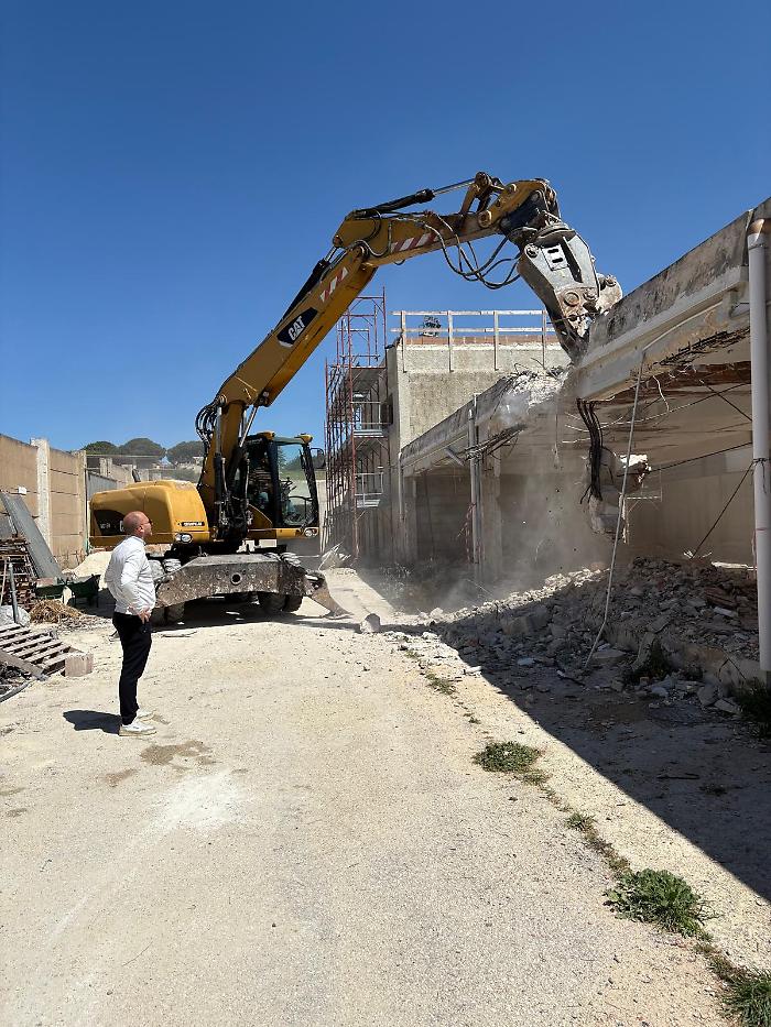 Demolizione corpo C Caitina -2-