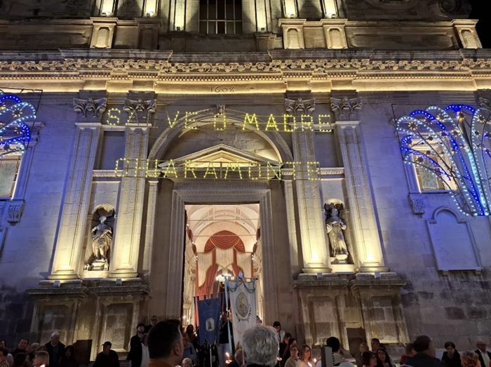 Processione ieri sera