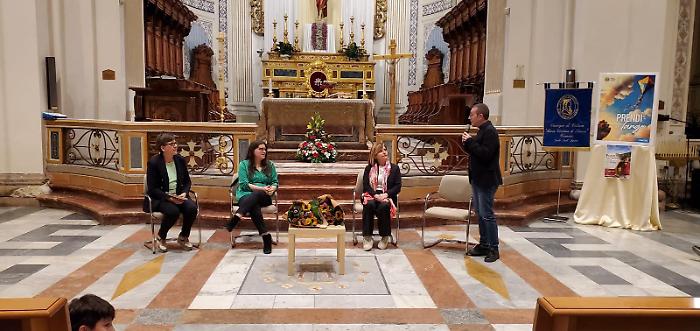 Un momento dell'incontro sul beato Carlo Acutis tenutosi in chiesa Madre