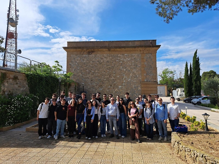 WhatsApp Image 2025-05-15 at 18.01.10