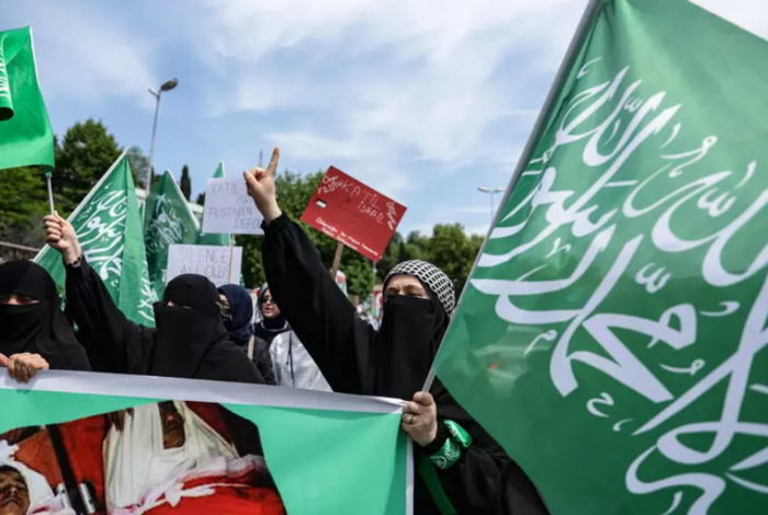 Inneggiavano al jihad: due fermi per terrorismo a Palermo