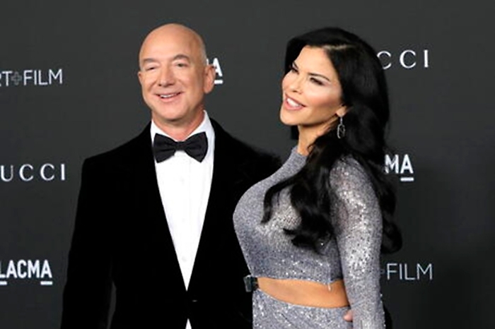 La regia di tre nobili siciliani per le nozze da favola tra Jeff Bezos e Lauren Sanchez