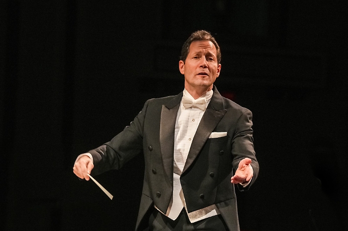 Da Chopin a Tchaikovsky, a Catania l'americano Lawrence Golan dirige la Camerata Strumentale Siciliana