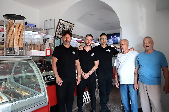 Mezzo secolo di tradizione e cinque generazioni di gelatai. I "Calogero&rdquo; sono inseriti nella guida del Gambero Rosso