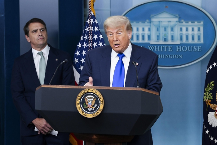 Trump, una bufala i 30 miliardi a Iran per nucleare civile