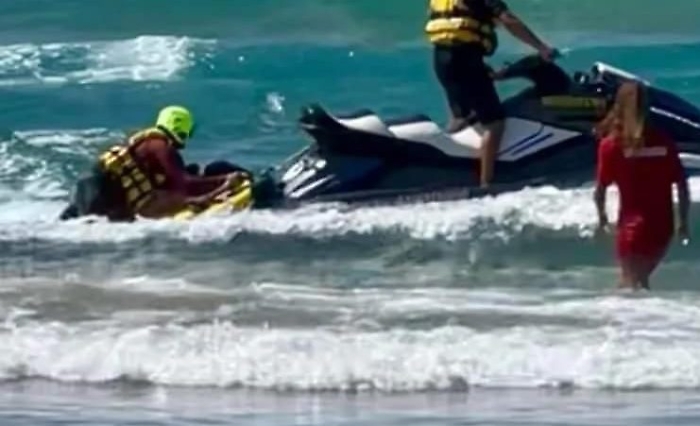 Bagnante muore in mare a Carini: forse stroncato da un malore