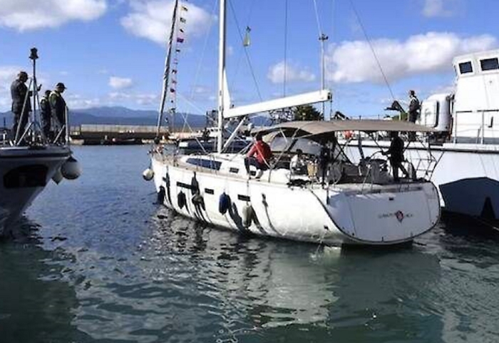 Partita da Cagliari la nave della legalit&agrave; diretta a Palermo