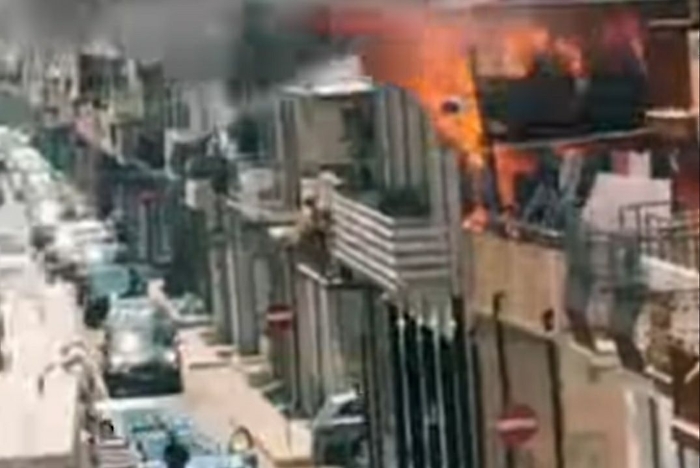 Vittoria, vasto incendio in un'abitazione di via Manzoni