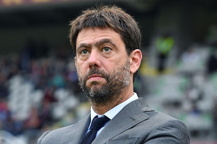 Juve, plusvalenze fittizie e manovra stipendi simulata: Agnelli ed ex dirigenti chiedono patteggiamento