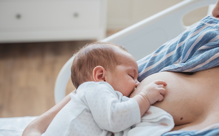 Bimba di un anno e mezzo in ospedale perch&eacute; in crisi d'astinenza: &egrave; risultata positiva alla cocaina