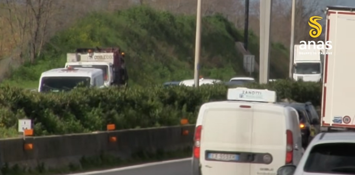 Sulla A19 un altro week end di "passione": code e rallentamenti tra Bagheria e Casteldaccia