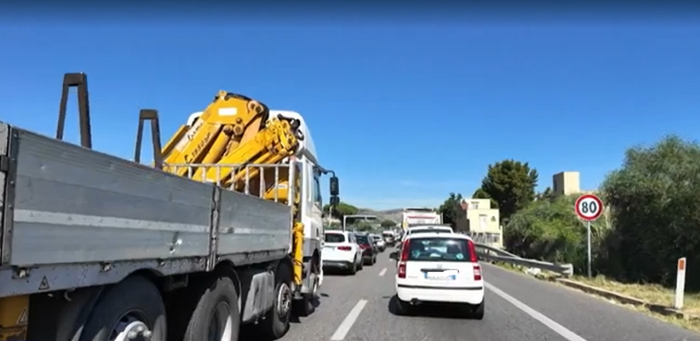 Tre chilometri di fila sull'A19 e i sindacati scendono in campo in difesa dell'Anas