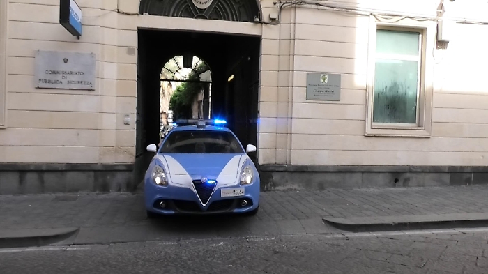 Lesioni, percosse e minacce all'ex compagna: arrestato a Catania