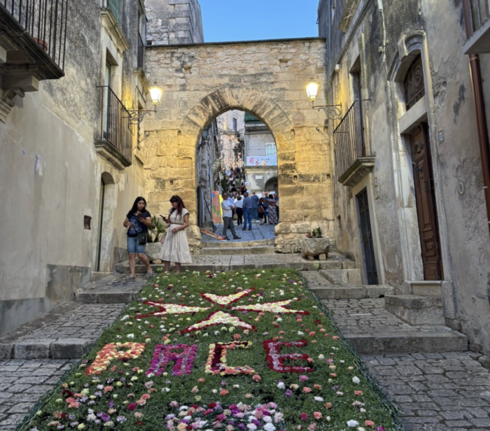 Chiaramonte, la festa di San Giovanni entra nella fase clou