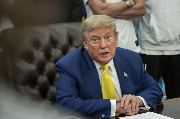 L'Iran alza il tono delle minacce: &laquo;Se gli Usa ci attaccano, Trump morir&agrave;&raquo;