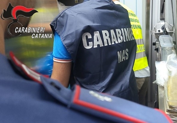 Carne congelata senza sicurezza igienica: denuncia e multa per un ristoratore della Zona Industriale