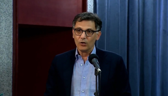 Pd Sicilia, polemiche al congresso: «Barbagallo segretario dimezzato». Ma viene eletto all'unanimità