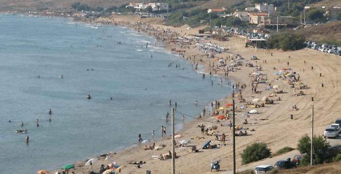 Sciacca, carabiniere eroe salva un bagnante dall'annegamento