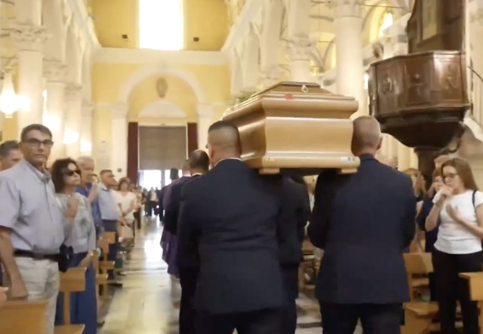 Modica onora il maestro Sergio Carrubba