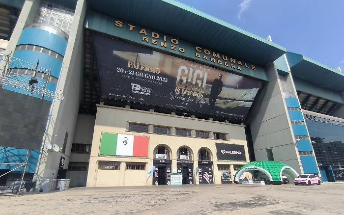 Concerto di Gigi D'Alessio a Palermo, La Vardera: &laquo;Schifani andato via perch&eacute; non ringraziato&raquo;