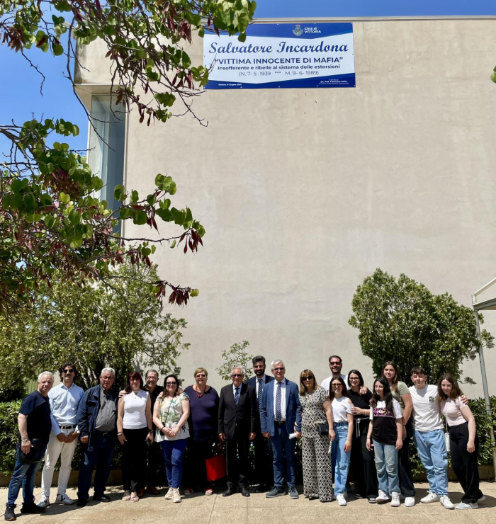 Vittoria, scoperta targa commemorativa in memoria di Salvatore Incardona