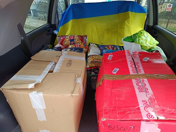 Modica, centoventicinque chili di pasta donati ai ragazzi ucraini fuggiti da guerra e paura