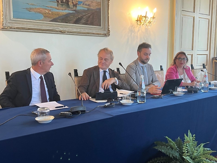 Armi e droga al centro delle audizioni dell'Antimafia regionale a Caltanissetta