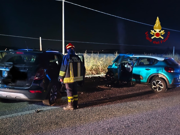 Ragusa, pesante incidente stradale nella notte: cinque feriti, 3 in gravi condizioni