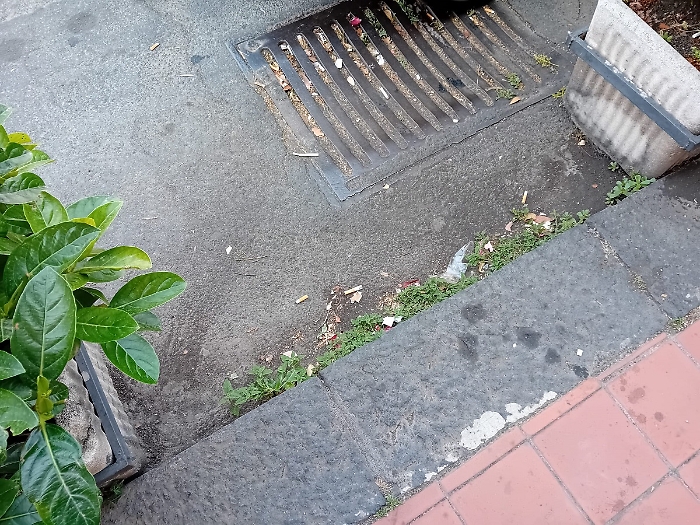 Trecastagni: tombini otturati da anni