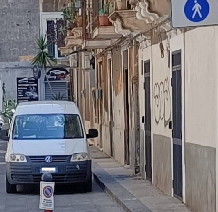 Catania: "Un esempio di Area pedonale nel centro storico"